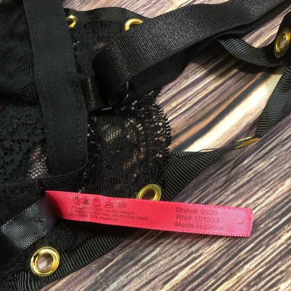 NWT Seven ‘til Midnight Shadow stripe & lace Chemise Grommet detail Lace up Sz L - Picture 9 of 12